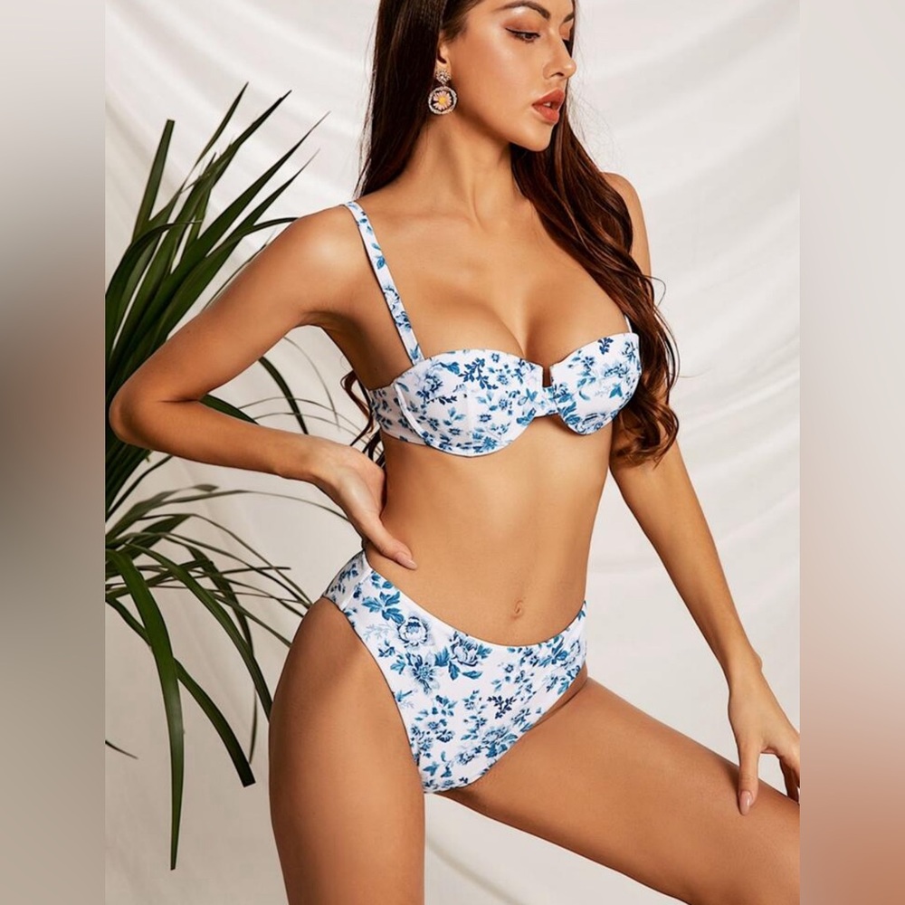 Floral Underwire Bikini Set